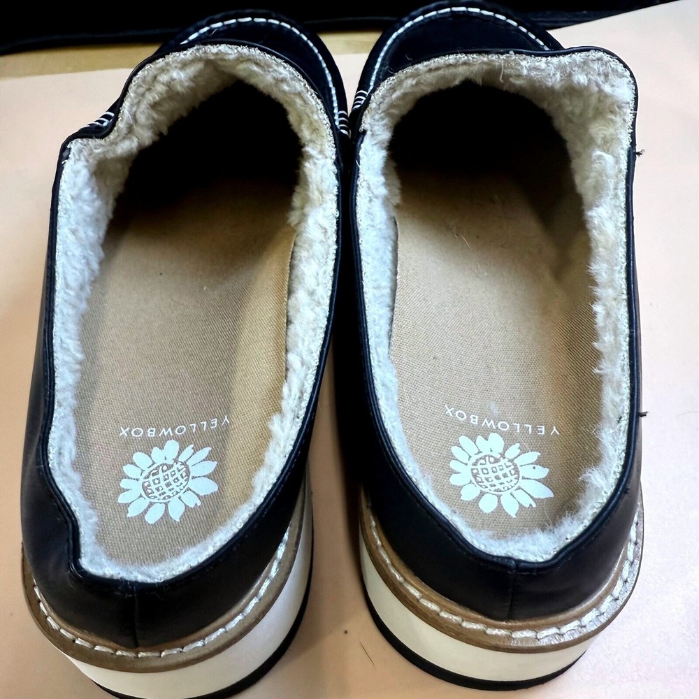 Yellow Box Keitha Black Sherpa Lined Platform Mules Womens Size 7.5 - Picture 6 of 7